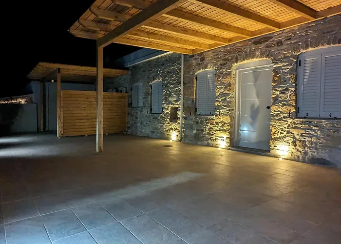 Karystos Chora Suites