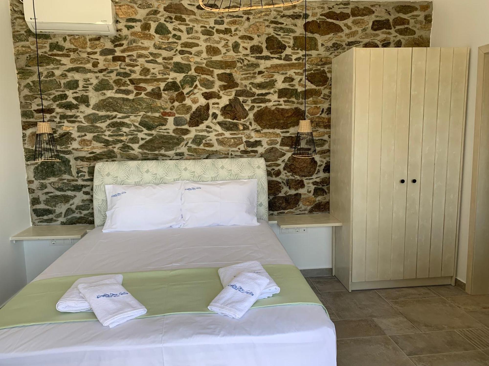 Apartment Chora *